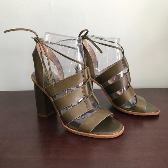 Banana Republic | ROSELLA GHILLIE SANDAL - Picture 3 of 13